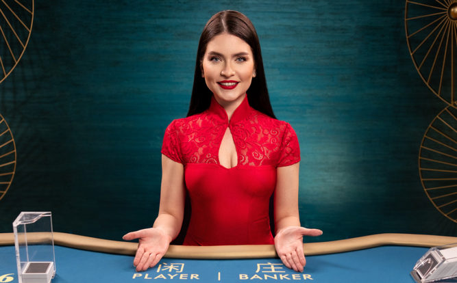 Super 8 Baccarat